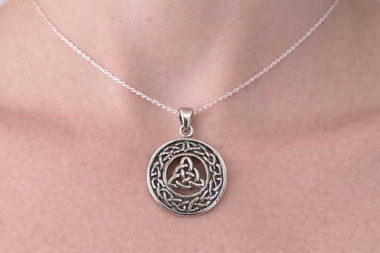 Celtic Knot Circle