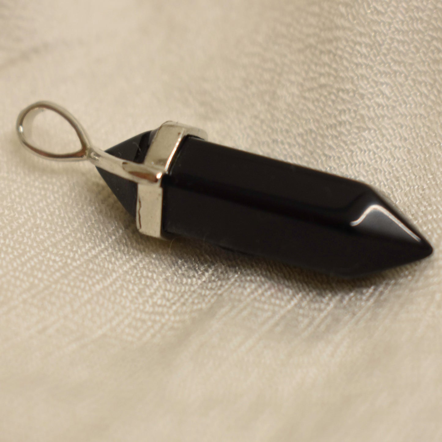 Ganesha Handicrafts, Crystal Points, Women's Trending Crystal Points, New Model Women's Crystal Points, Women's Modern Crystal Points,