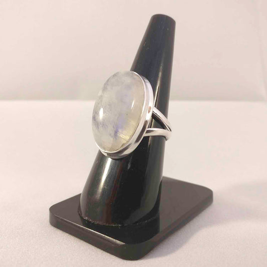 Ganesha Handicrafts, Delicate Moonstone in Plain Silver Setting, Plain Silver Moonstone, Women's Trending Moonstone, Moonstone Ring, Women's New Model Ring, Women's Fashion Moonstone Ring.