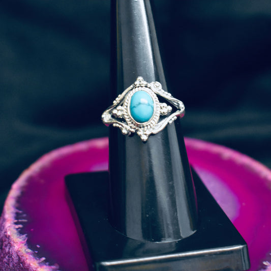 Ganesha Handicrafts, Detailed Turquoise Ring, Turquoise Ring, Womens Trending Ring, New Model Ring, Womens New Modern Ring, fashion ring for Womens.