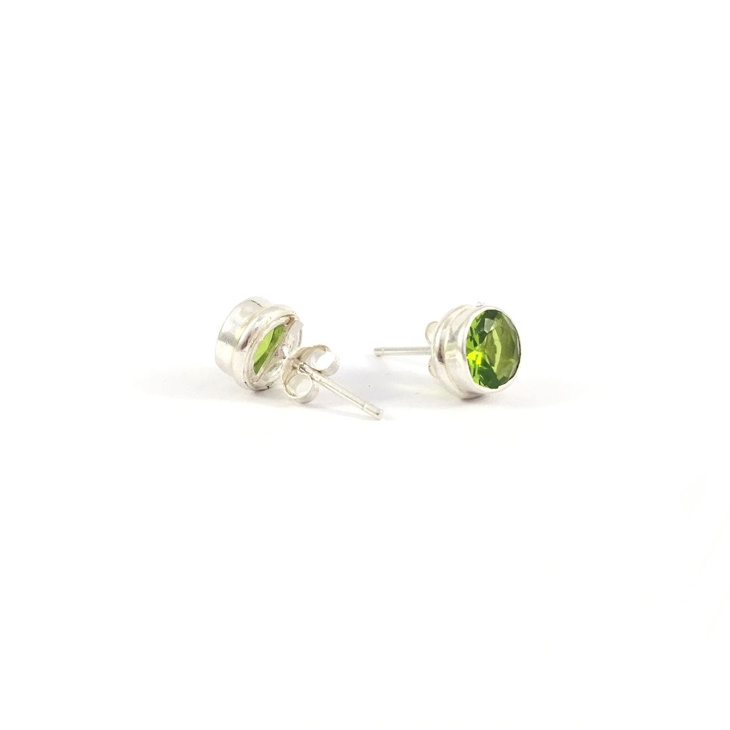 Ganesha Handicrafts Peridot Stud Earrings 925 Sterling Silver, Earrings, Green Colour Earrings, Stud, Green Colour Stud, Peridot Earrings. Sterling Silver Earrings, Beautiful Earrings
