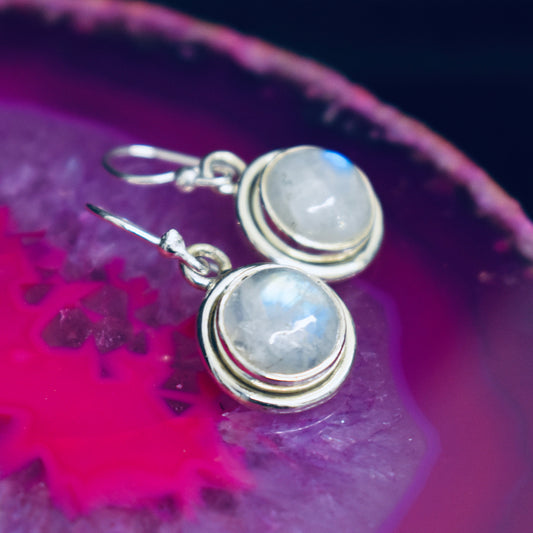 Ganesha Handicrafts, Plain Circle Moonstone Earrings, Moonstone Earrings, Plain Circle Earrings, Womens new Modern Earring, New Trending Earrings, Womens Mode Earrings, Stylish Womens Ring collection.