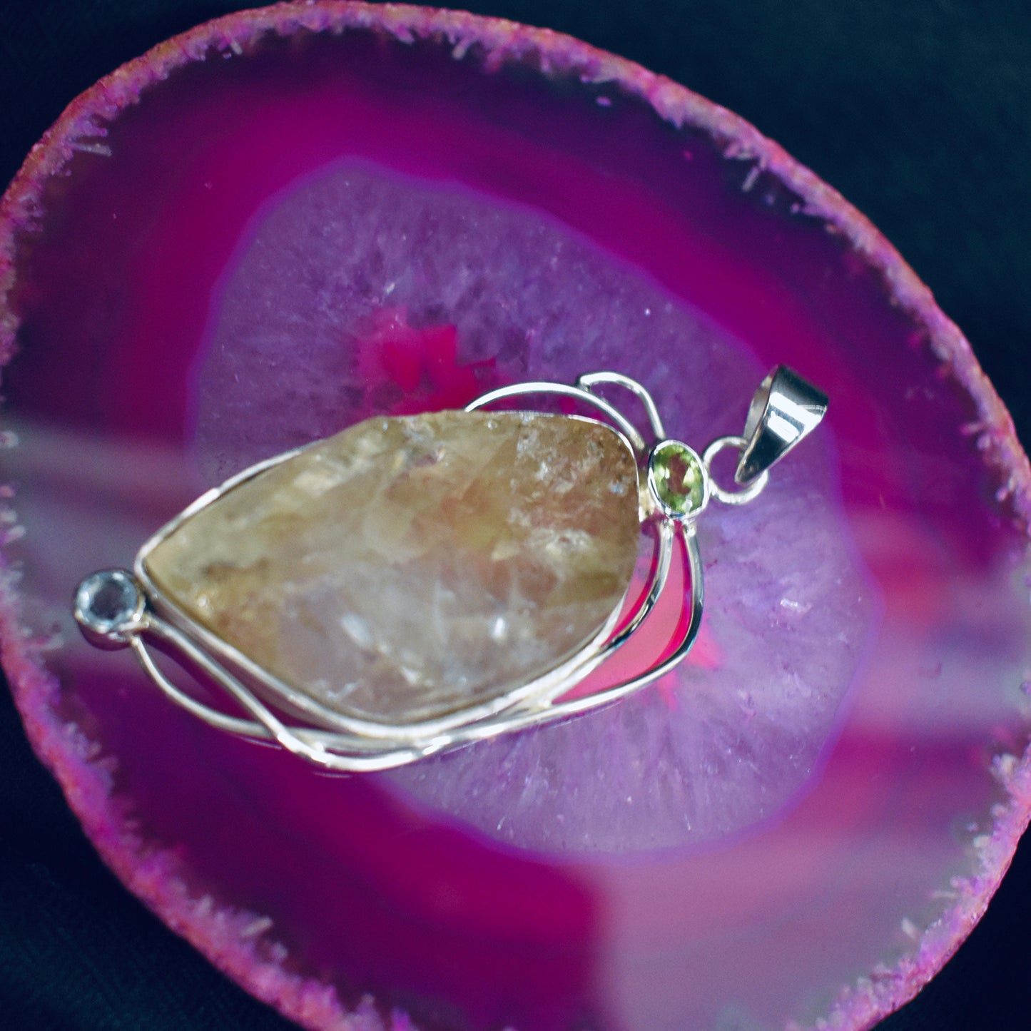 Ganesha Handicrafts, Raw Citrine Pendant, Women's Trending Citrine Pendant, New Model Women's Pendant, Women's Modern Pendant, Women's Fashion Pendant.