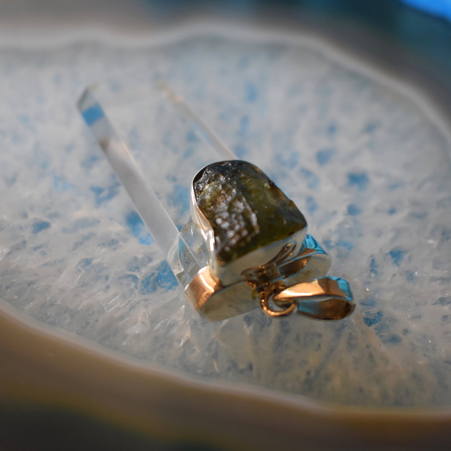 Ganesha Handicrafts, Silver Quartz and Moldavite Pendant, 925-Sterling Silver Pendant, Quartz and Moldavite Silver Pendant, Womens Trending Pendant, Womens Stylish Silver Pendant.