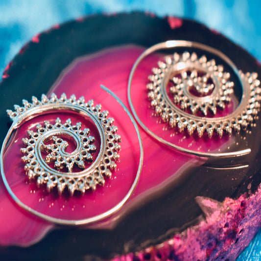 Ganesha Handicrafts, Spiral Detailed Hoops, Spiral Hoops, Womens hoops, New Trending Hoops, Womens Fashion Hoops, Women's Modern Hoops.