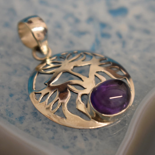 Ganesha Handicrafts, Sterling Silver Amethyst Floral Pendant (925), Silver Amethyst Pendant, 925-Amethyst Pendant, Floral Pendant, Women's Trending Pendant.