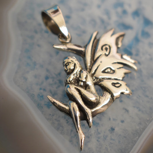 Ganesha Handicrafts, Sterling Silver Fairy Moon Pendant (925), Silver Moon Pendant, 925-Sterling Silver Pendant, Women's Trending Pendant, Womens new Modern Pendant, New Modal Pendant Collections for Women.