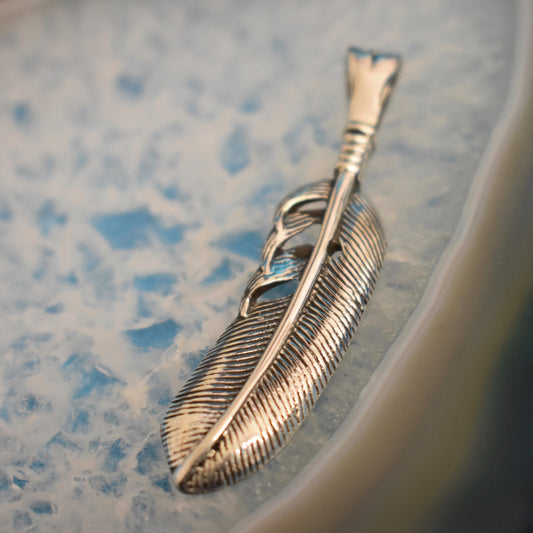 Ganesha Handicrafts, Sterling Silver Leaf Pendant (925), Sterling Silver Pendant, 925-Sterling Pendant, Women's Trending Pendant, Womens New Modern Pendant Collections.