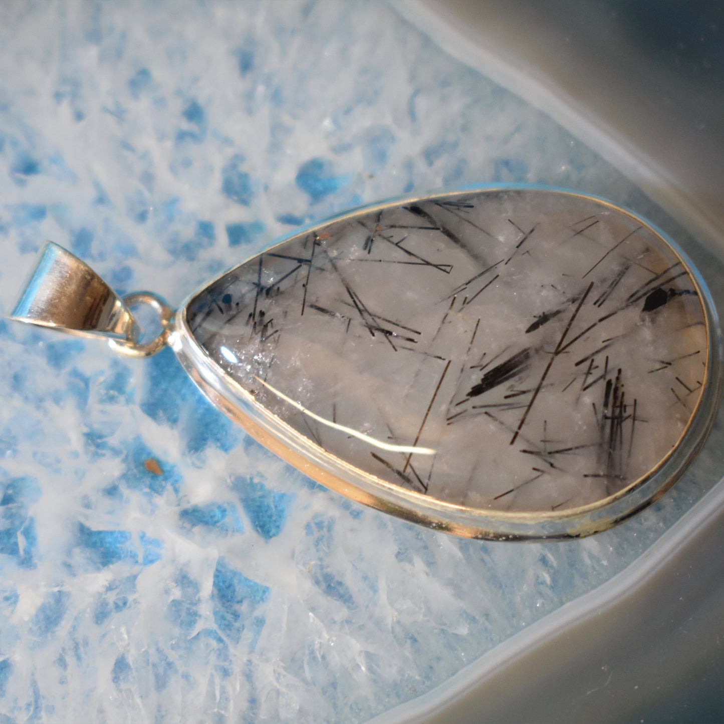 Ganesha Handicrafts, Tourmalinated Quartz Pendant, Tourmalinated Pendant, Women's Trending Pendant, New Model Women's Pendant, Womens Modern Pendant List, Fashion For Women's Pendant, Women's Stylish Pendant.