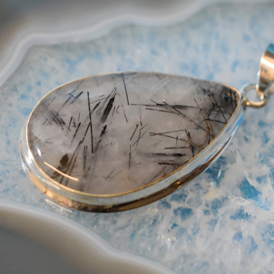 Ganesha Handicrafts, Tourmalinated Quartz Pendant, Tourmalinated Pendant, Women's Trending Pendant, New Model Women's Pendant, Womens Modern Pendant List, Fashion For Women's Pendant, Women's Stylish Pendant.