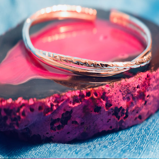 Ganesha Handicrafts, Twisted Hammered and Plain Bangle! (925), Hammered and Plain Bangle, 925-Plain Bangle, Women's New Trending Bangle, Women's Modern Bangle, Stylish Women's Bangle.