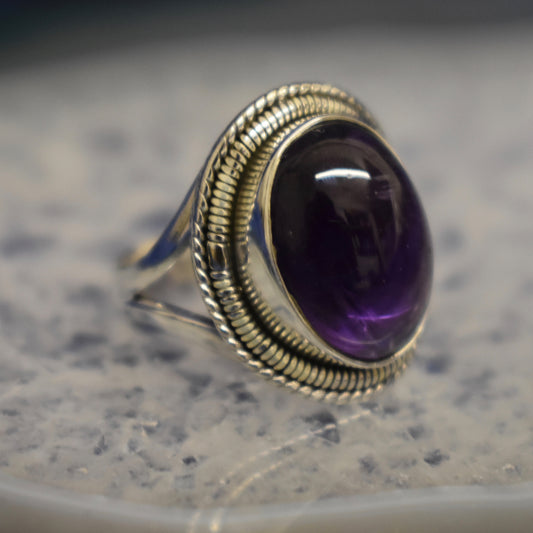 Ganesha Handicrafts, Vintage Detailed Amethyst Ring, Vintage Amethyst Ring, Amethyst Ring, Womens Trending Ring, 925-Streling Silver Amethyst Ring, Silver Vintage Ring, Womens New Model Ring.