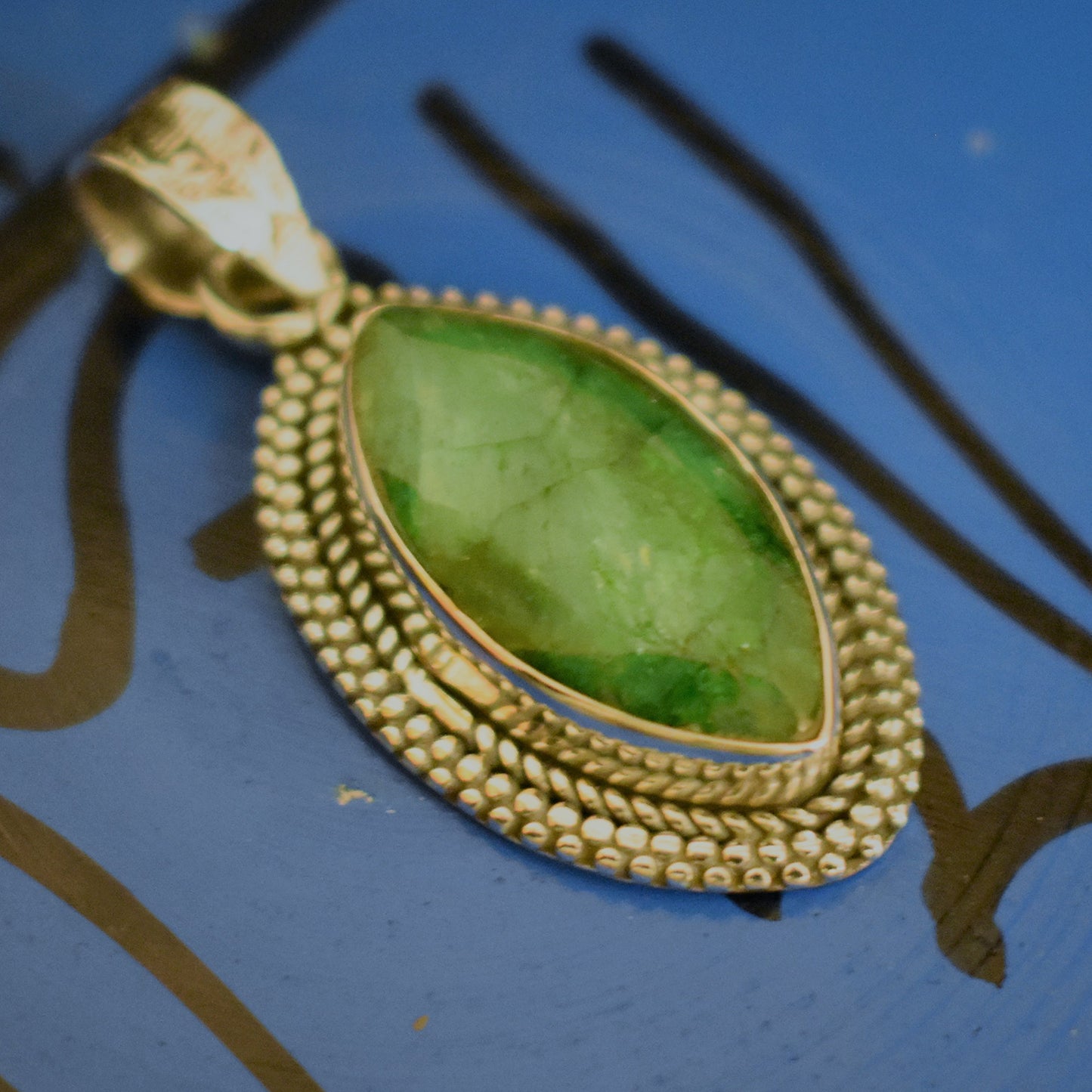 Ganesha Handicrafts, Vintage Style Pendant, Emerald Vintage Style Pendant, Emerald Pendant, Womens Trending Pendant, New Model Womens Pendant, Women Modern Pendant, Stylish Pendant for Women's.
