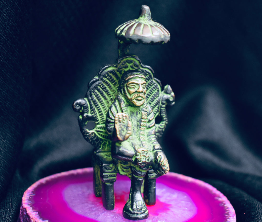 Figures, Statues, Ornaments & Carvings