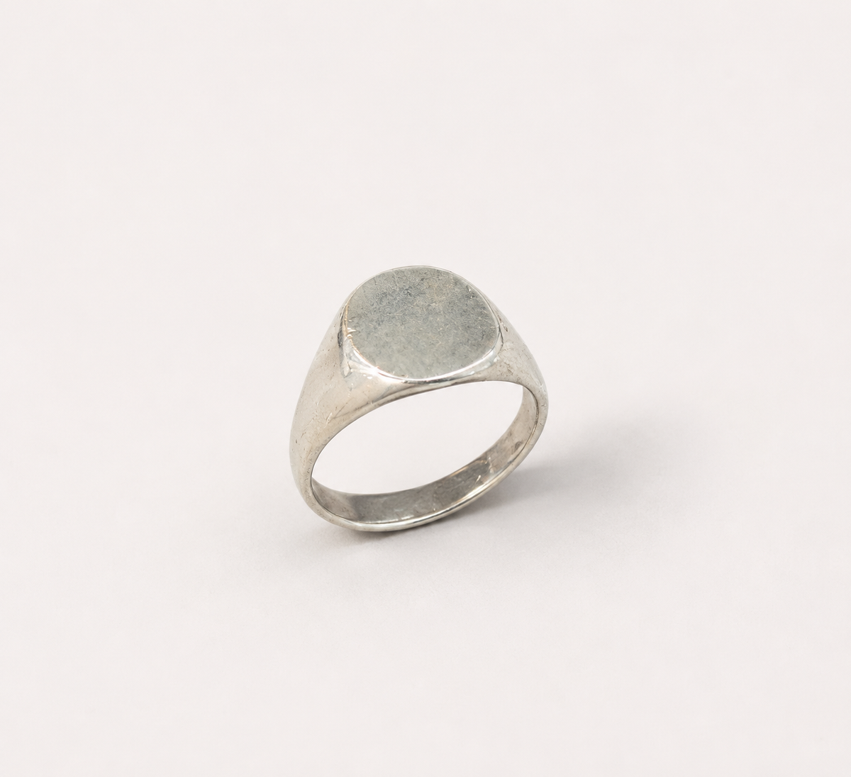 Signet men ring