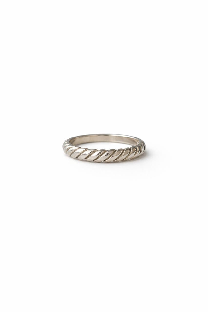twisted rope band ring