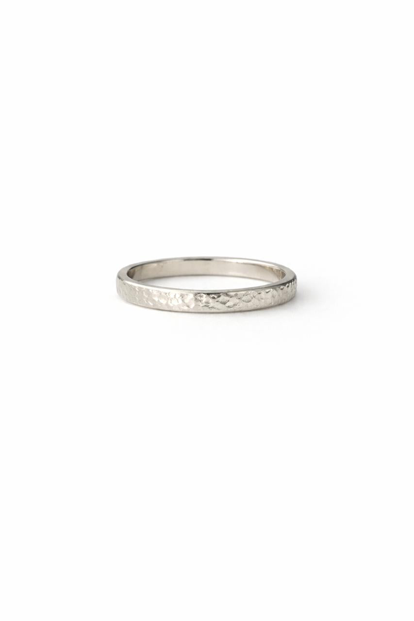 Hammered ring