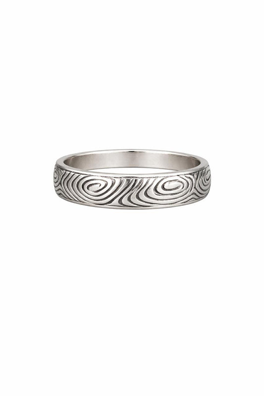 Ocean Wave Patterned Ring