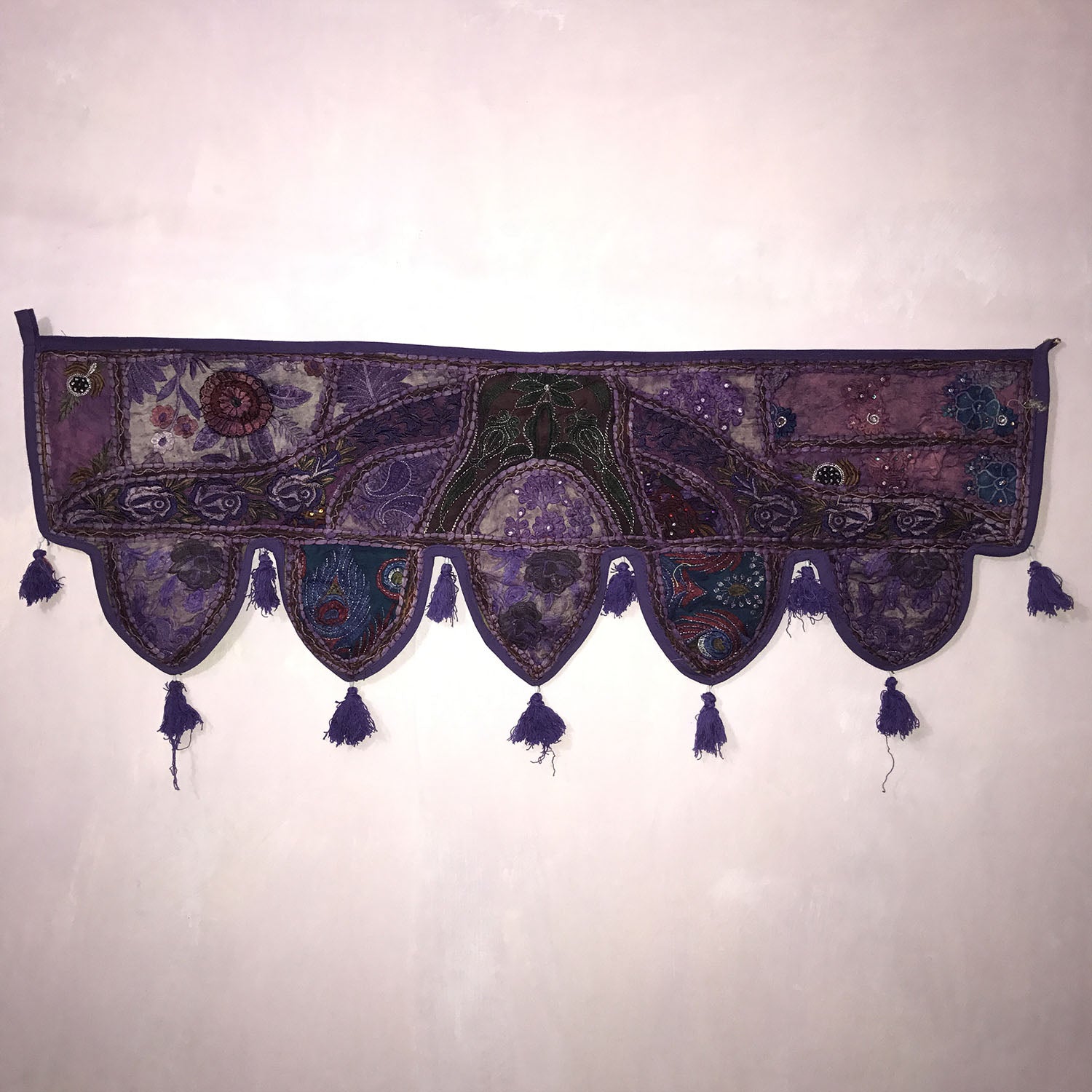 Ganesha Handicrafts, Beautiful Indian Style Door Hanging, Door Hanging, Indian Style Door  Hanging, Traditional Door Hanging. purple colour Indian Door Hanging. 