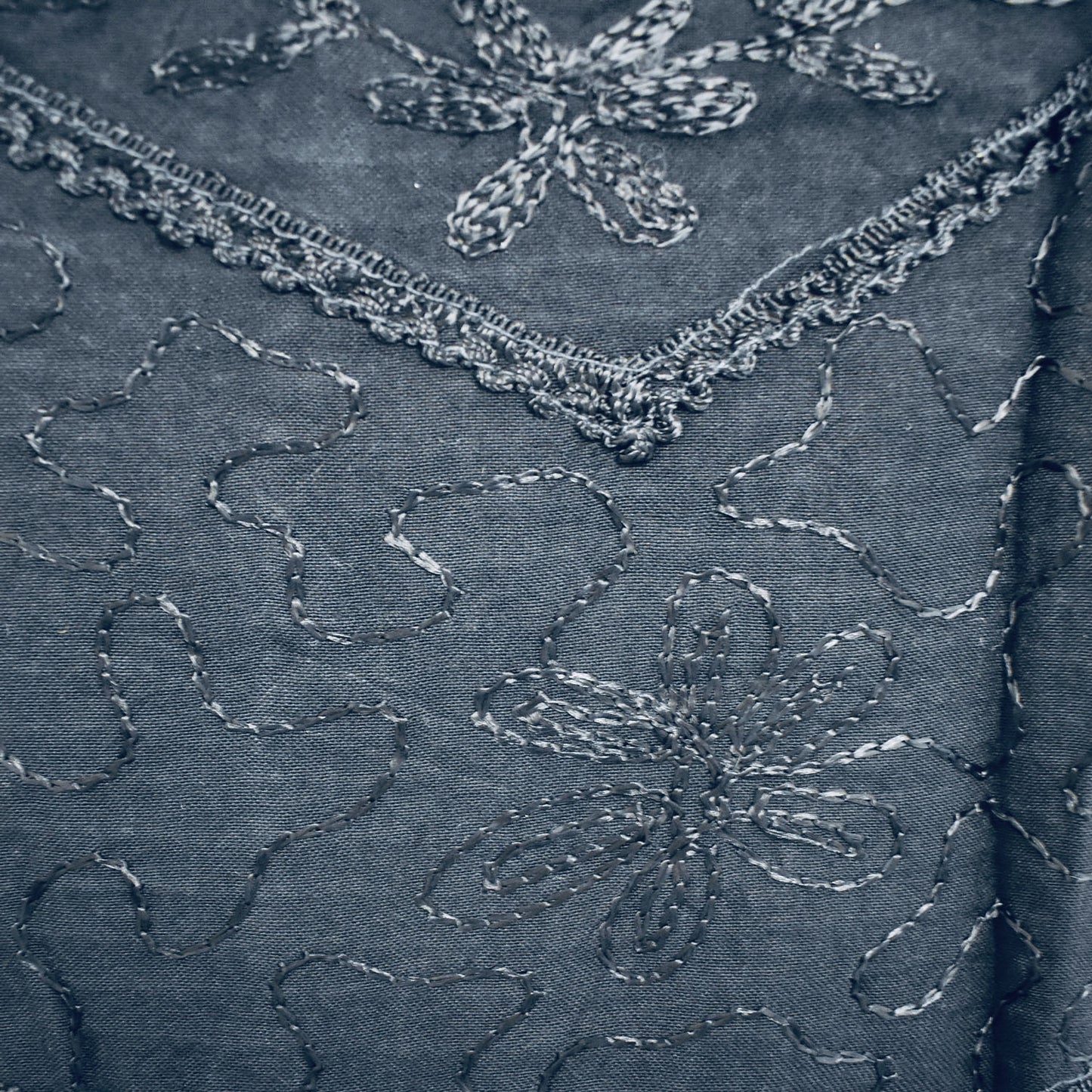 Ganesha Handicrafts, Black Vest Crop Top, Womens Black Vest Crop Top, Womens Traditional Black Vest Crop Top. Crop Top.