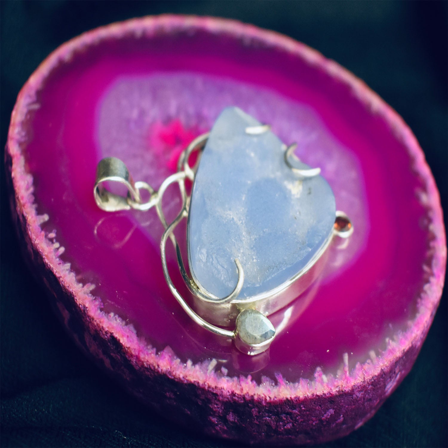 Ganesha Handicrafts Blue Chalcedony Pendant, Pendant, Blue Pendant, Blue Chalcedony, Beautiful Pendant, Chalcedony