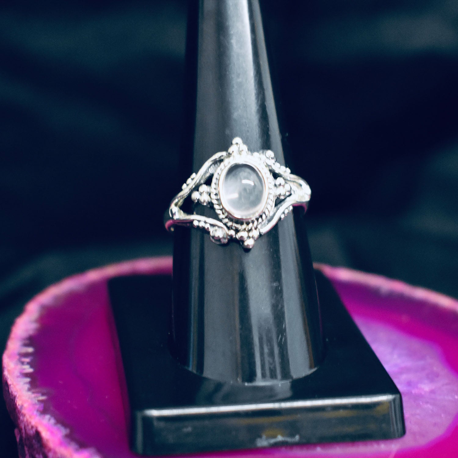 Ganesha Handicrafts, Detailed Quartz Ring, Quartz Ring, Womens Trending Ring, New Model Ring, Womens New Model Ring, womens Fashion Ring. 