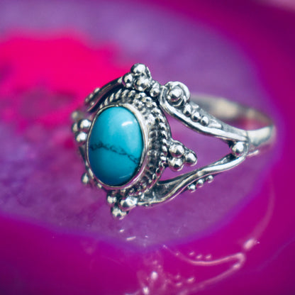 Ganesha Handicrafts, Detailed Turquoise Ring, Turquoise Ring, Womens Trending Ring, New Model Ring, Womens New Modern Ring, fashion ring for Womens. 