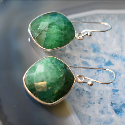 Ganesha Handicrafts Emerald Faceted Diamond Earring (925), Earrings, Diamond Earrings, Emerald Earrings, Faceted Earrings, Green Colour Earrings, Emerald Diamond Earrings