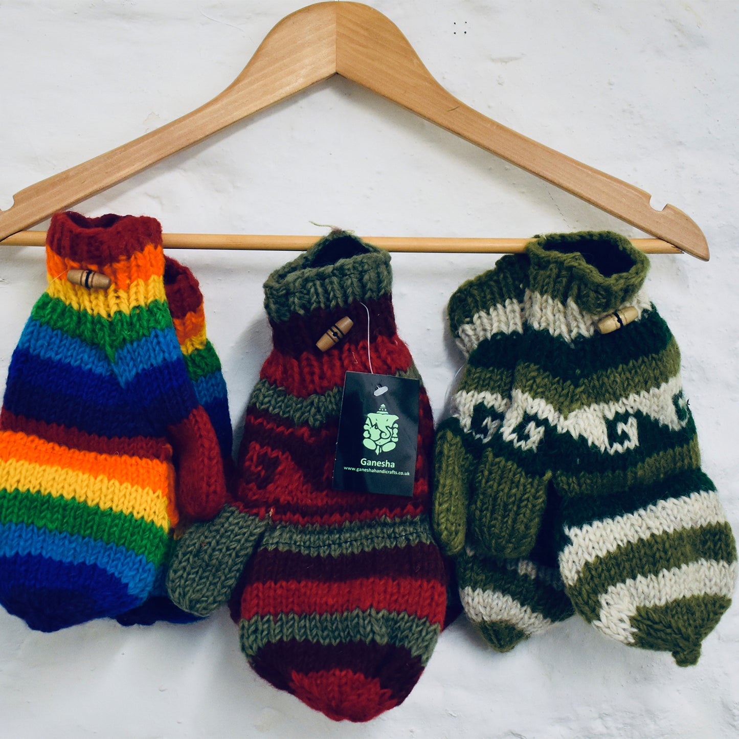 Ganesha Handicrafts Handmade Cosy Winter Gloves, Gloves, Winter Gloves, Cosy Winter Gloves, Handmade Gloves, Handmade Winter Gloves, Handmade Cosy Gloves