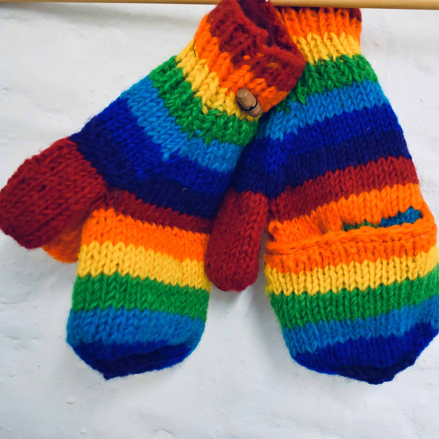 Ganesha Handicrafts Handmade Cosy Winter Gloves, Gloves, Winter Gloves, Cosy Winter Gloves, Handmade Gloves, Handmade Winter Gloves, Handmade Cosy Gloves