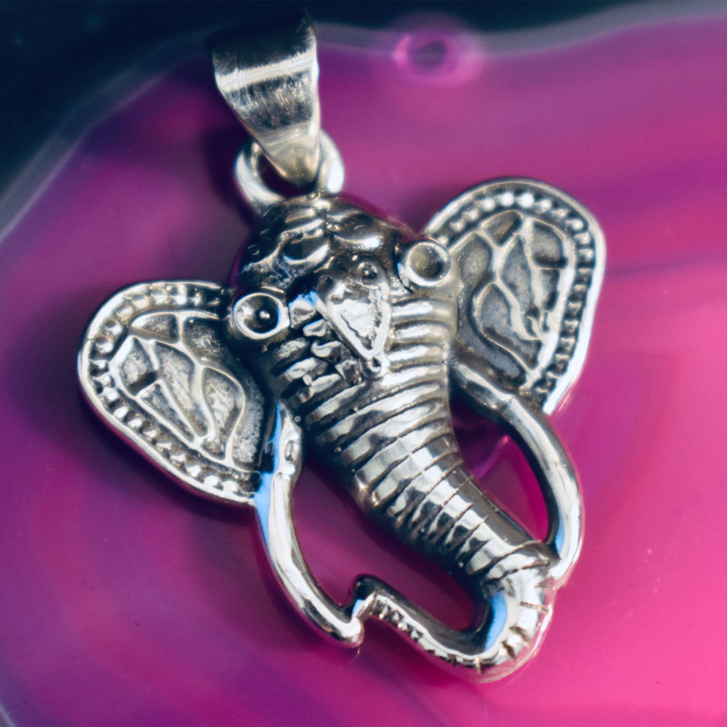 Ganesha Handicrafts Indian elephant Head Pendant, Pendant, Head Pendant, Elephant Pendant, Indian Pendant, Indian Elephant Pendant, Elephant Head Pendant, Silver Pendant