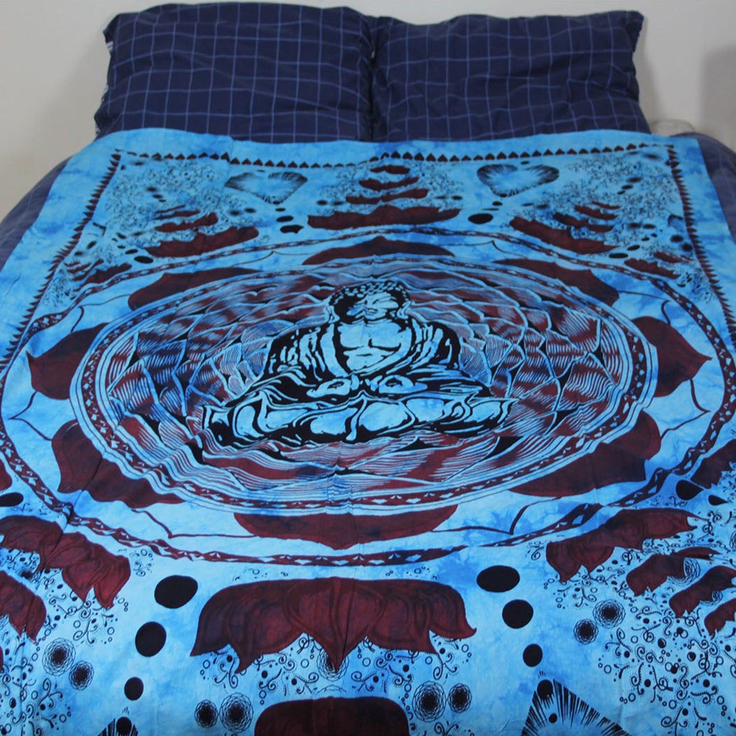 Ganesha Handicrafts-Meditating Buddha Bed Throw, Buddha Bed, Buddha Bed Throw, Throw for Buddha , Buddha Meditating Bad Throw, Throw Bed in Buddha design, Bed, Buddha throw, Meditating Bed.