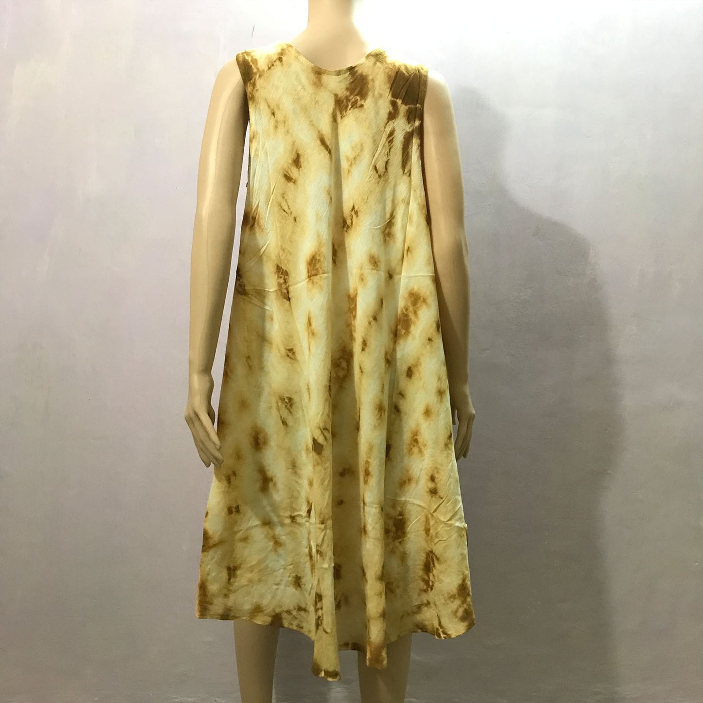 Ganesha Handicrafts, Mix Coloured Cut Sleeve, Dolphin Print Dress, Mix Coloured Dolphin Cut Sleeve Dress, Womens Trending Dress, New Model Womens Dress,  Womens Fashion Dress. 