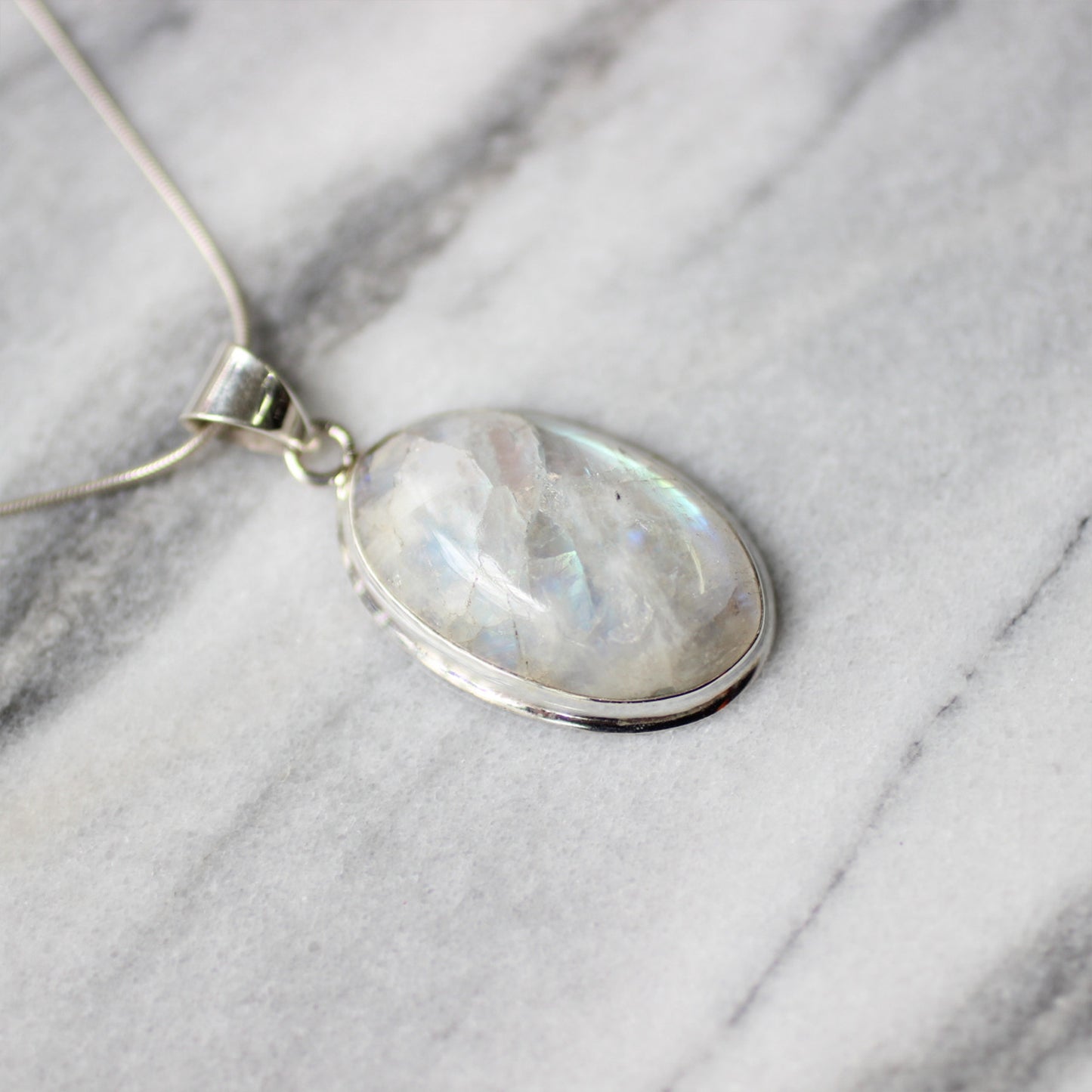 Ganesha Handicrafts, Natural Moonstone Pendant 925 Sterling Silver Pendant, Natural Moonstone Pendant, 925 Sterling Silver Pendant, Natural Moonstone Silver Pendant, Womens Trending Pendant, Women's Stylish Pendant.