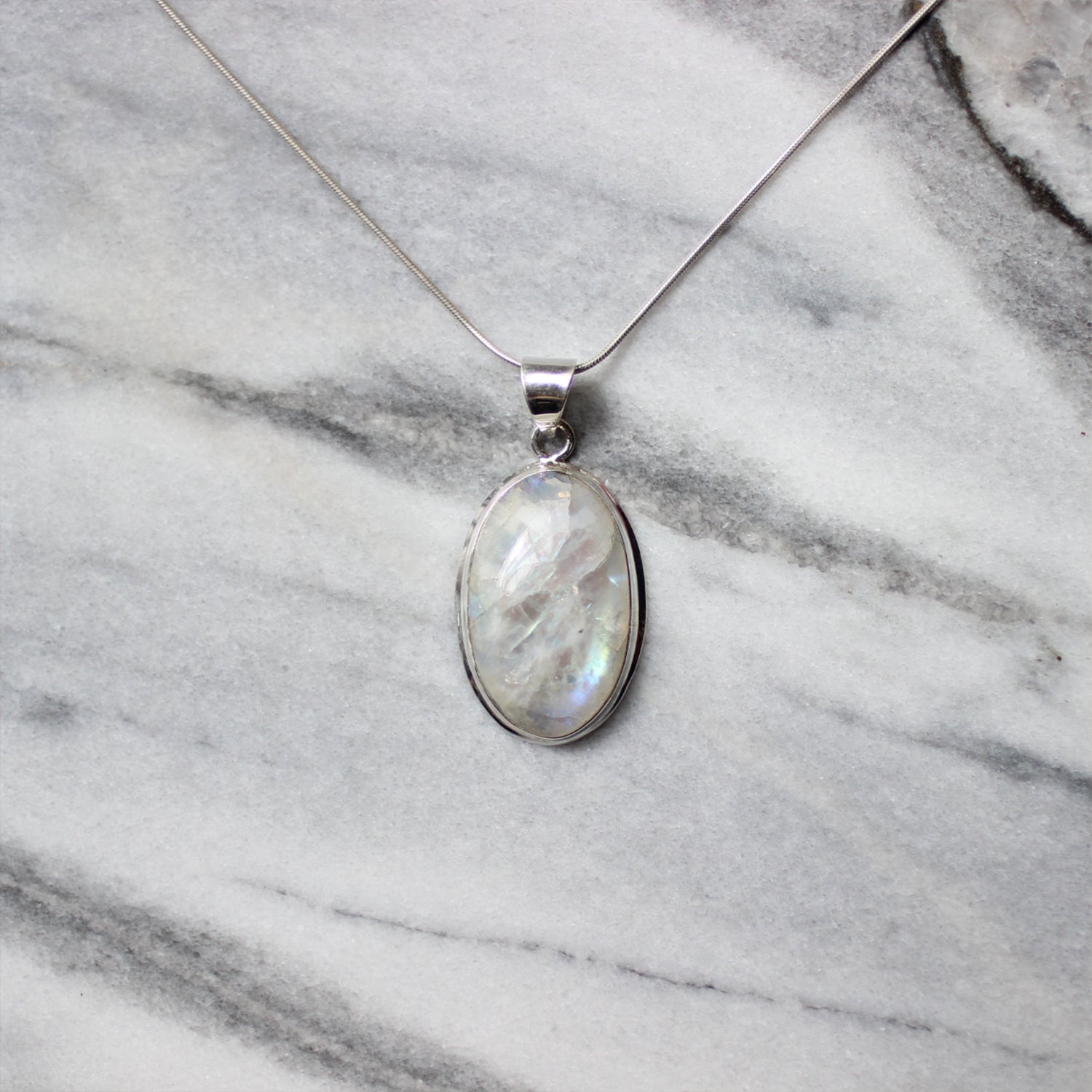 Ganesha Handicrafts, Natural Moonstone Pendant 925 Sterling Silver Pendant, Natural Moonstone Pendant, 925 Sterling Silver Pendant, Natural Moonstone Silver Pendant, Womens Trending Pendant, Women's Stylish Pendant.