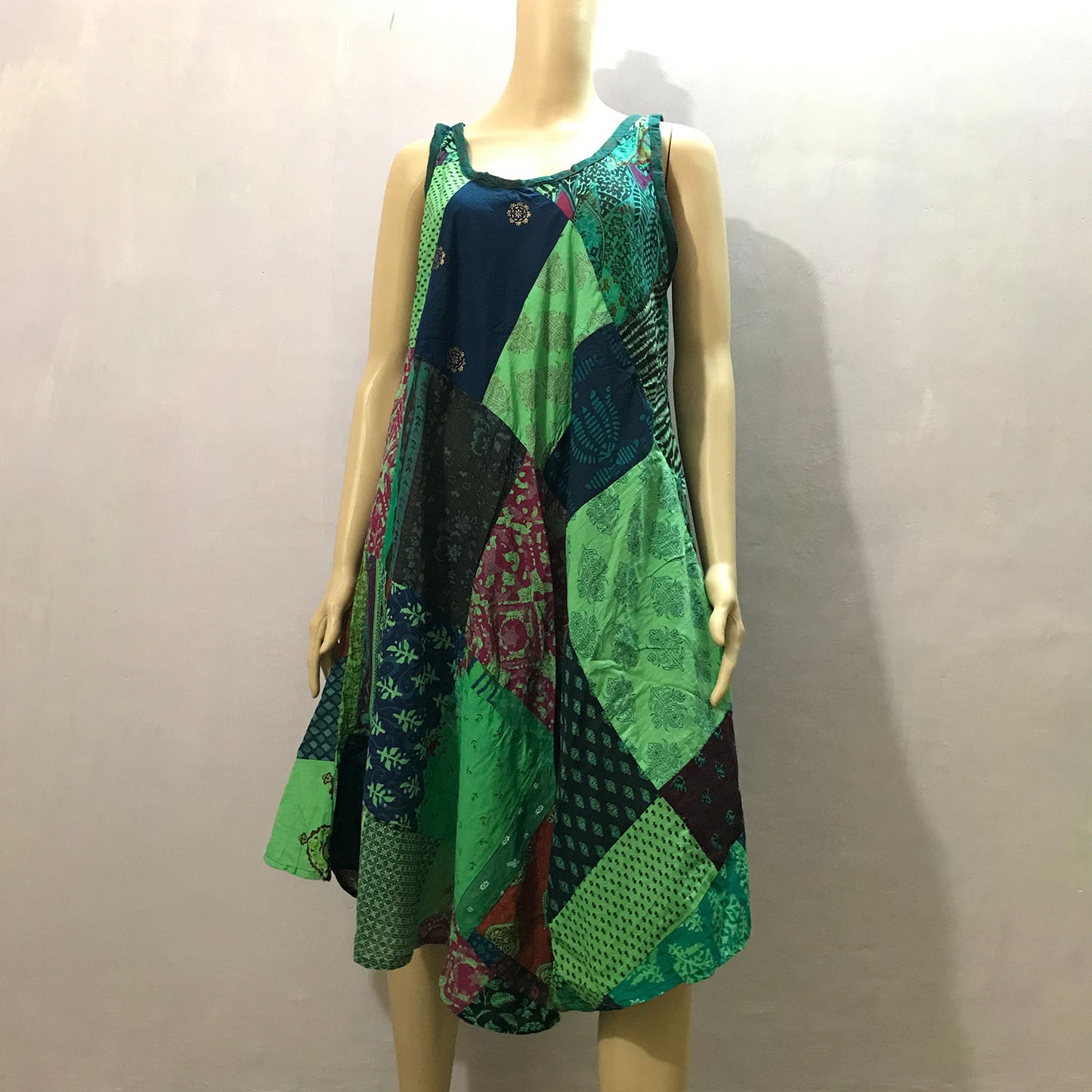 Ganesha Handicrafts, Patch Work Free Size Dress, Womens Free Size Dress, New Model Womens Dress, Womens Modern Dress, Womens Dress Collections, trending Dresses, Womens New Trending dress. 