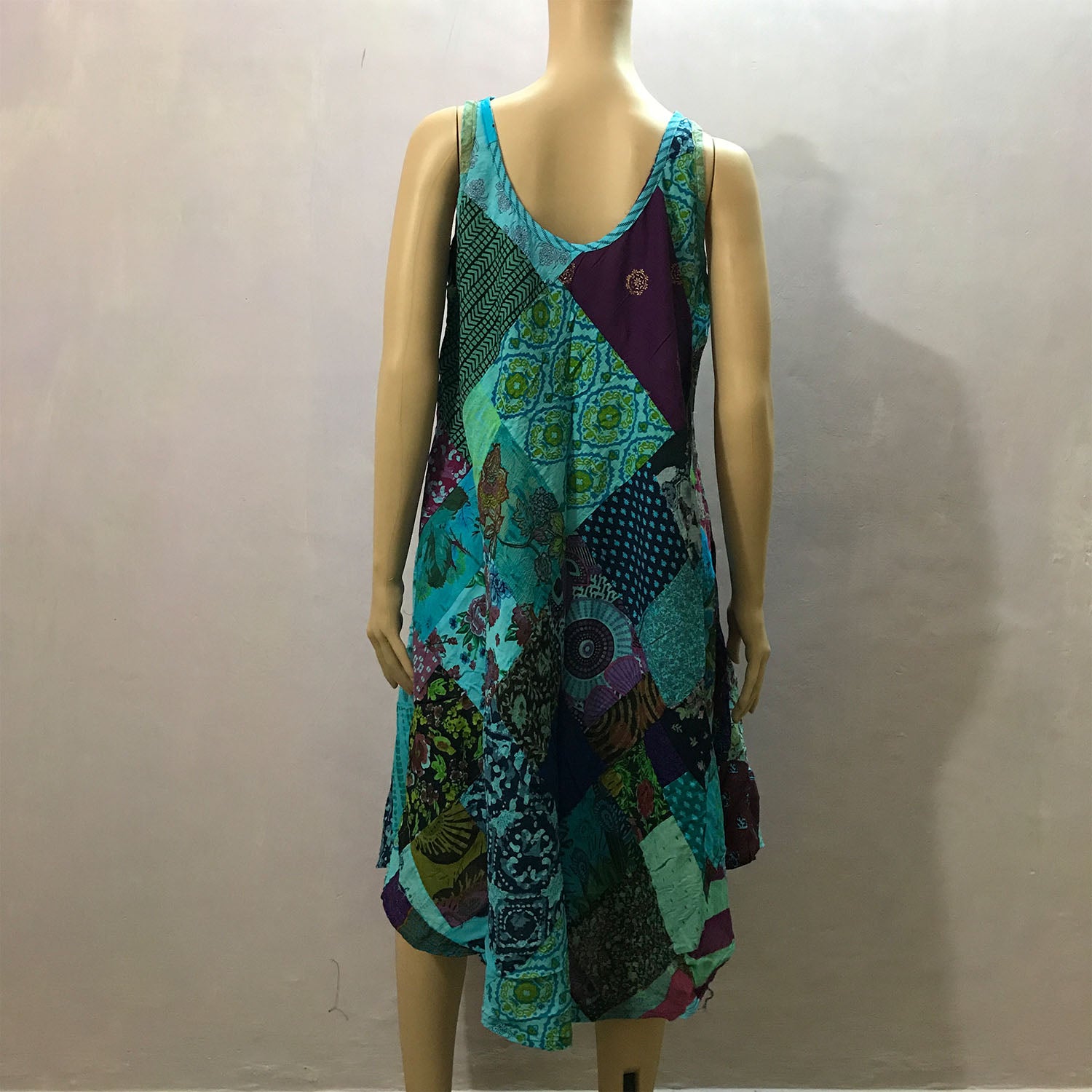 Ganesha Handicrafts, Patch Work Free Size Dress, Womens Free Size Dress, New Model Womens Dress, Womens Modern Dress, Womens Dress Collections, trending Dresses, Womens New Trending dress. 