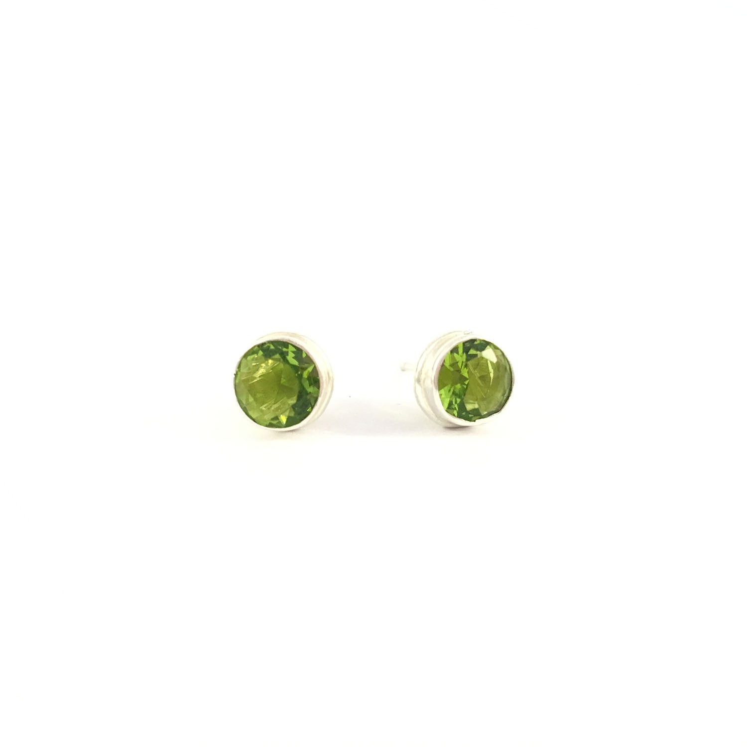 Ganesha Handicrafts Peridot Stud Earrings  925 Sterling Silver, Earrings, Green Colour Earrings, Stud, Green Colour Stud, Peridot Earrings. Sterling Silver Earrings, Beautiful Earrings