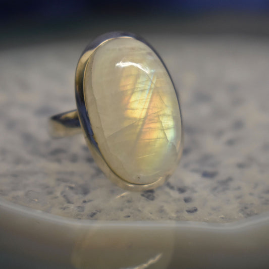 Ganesha Handicrafts, Plain Moonstone Ring, Moonstone Ring, Womens Trending Ring, Womens New Model Rings, Fashion Ring For Women's, Women's Ring. 