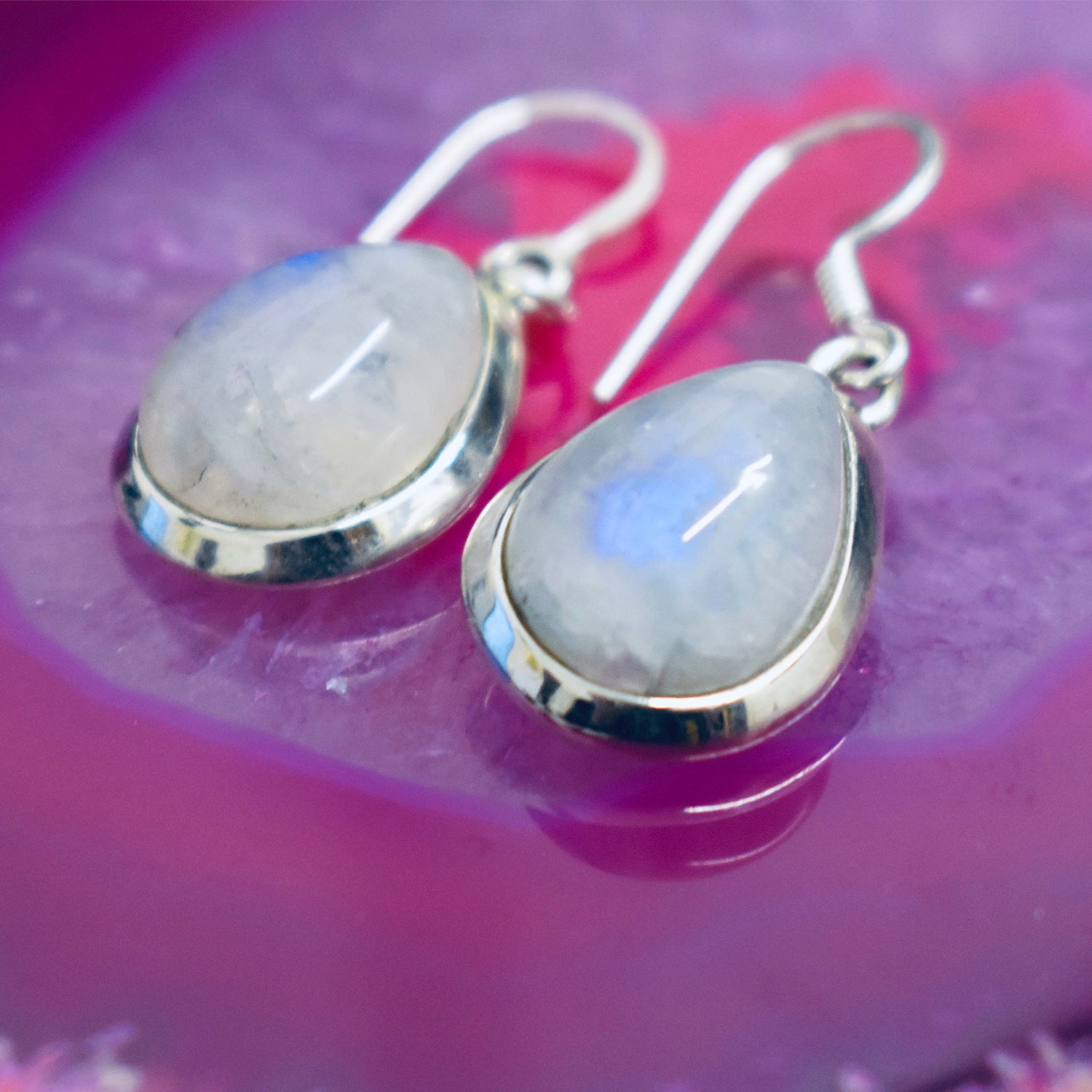 Ganesha Handicrafts, Plain Moonstone Tear-drop Earrings, Plain Moonstone Earrings, Plain Tear-drop Earrings, Womens Fashion Drop Earrings, New Model Drop Earrings, Womens Trending Earrings, New Collection of Women's Earrings. 