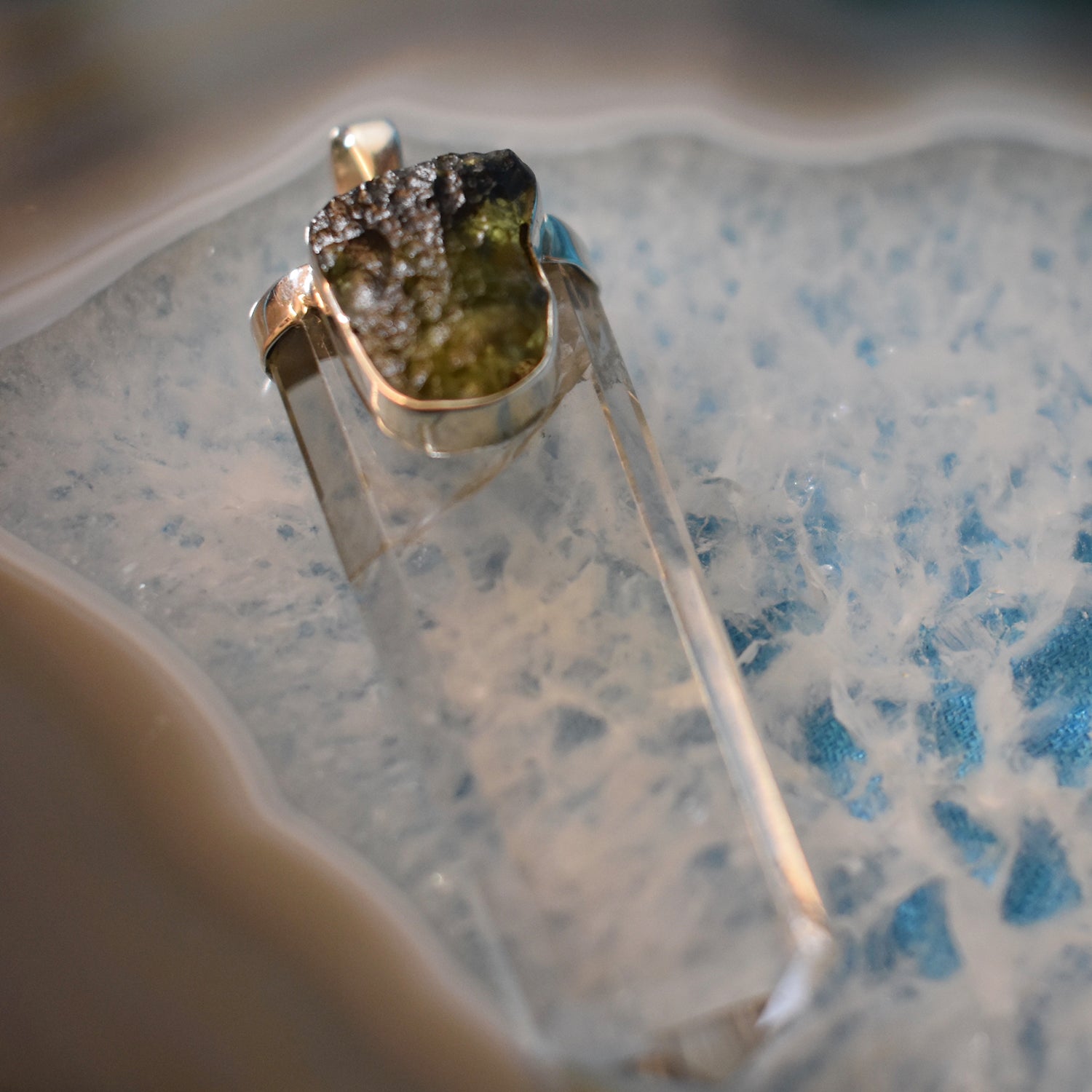 Ganesha Handicrafts, Silver Quartz and Moldavite Pendant, 925-Sterling Silver Pendant, Quartz and Moldavite Silver Pendant, Womens Trending Pendant, Womens Stylish Silver Pendant. 