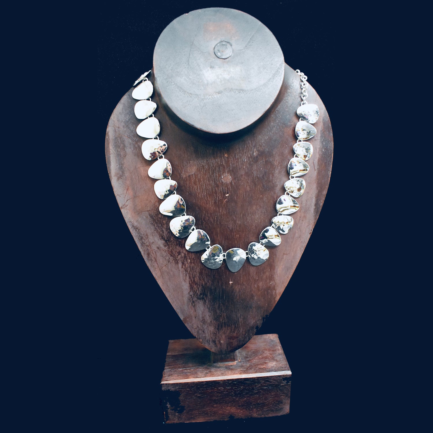 Ganesha Handicrafts, Solid Hammered Necklace, Necklace, Necklace, Women's Trending Necklace, New Model Necklace, Women's Modern Necklace, Fashion for Women's Necklace, Stylish Necklace. 