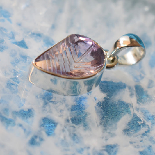 Ganesha Handicrafts, Sterling Silver Amethyst Feather Engraved (925), Silver Amethyst Feather Engraved, 925-Sterling Silver Amethyst Feather Engraved, Womens Trending Amethyst Engraved, Womens Fashion Engraved.