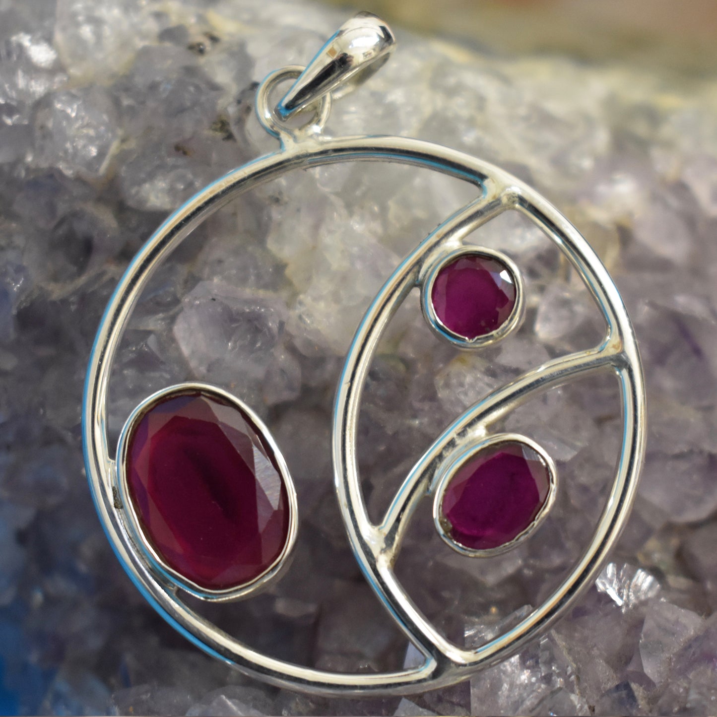 Ganesha Handicrafts, Sterling Silver Circle Stoned Pendant (925), Sterling Silver Stoned Pendant, Circle Stoned Pendant, Women's Trending Pendant, Ruby Style pendant, Traditional Pendant. 