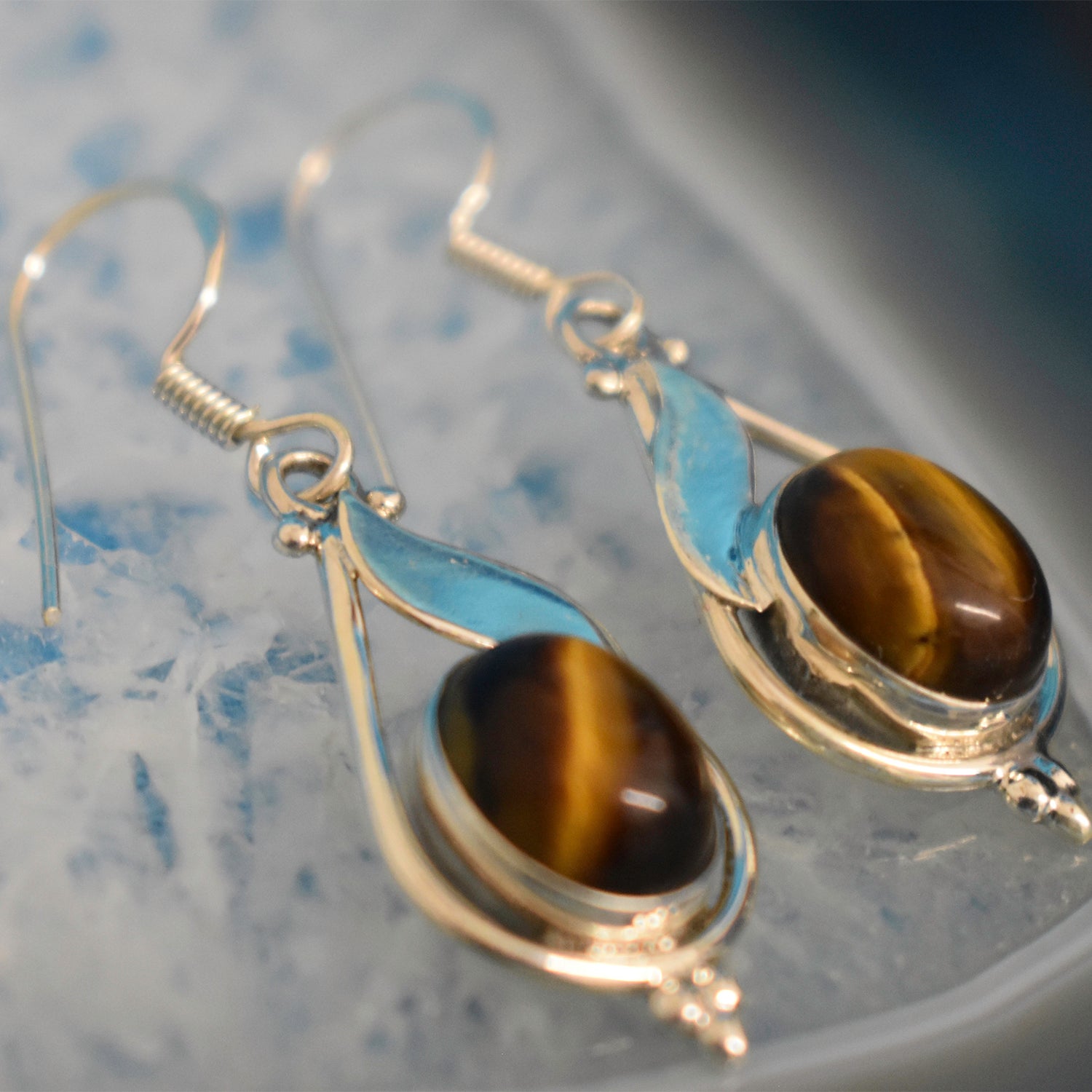 Ganesha Handicrafts, Sterling Silver Drop Earrings, Women's Stylish Earrings, 925-Sterling silver Earrings, Drop Earrings, Silver Earrings, Women's trending Earrings, Tiger eye Colour Earrings.