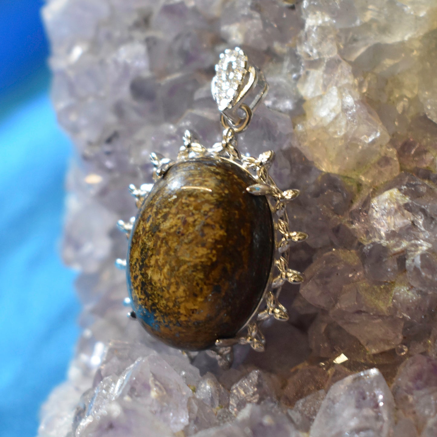 Ganesha Handicrafts, Sterling Silver Iron Tigers Eye Pendant (925), Silver Iron Tigers Eye Pendant, 925-Silver Iron Tiger Eye Pendant,  Womens Trending Pendant. 