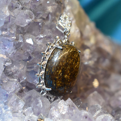 Ganesha Handicrafts, Sterling Silver Iron Tigers Eye Pendant (925), Silver Iron Tigers Eye Pendant, 925-Silver Iron Tiger Eye Pendant,  Womens Trending Pendant. 