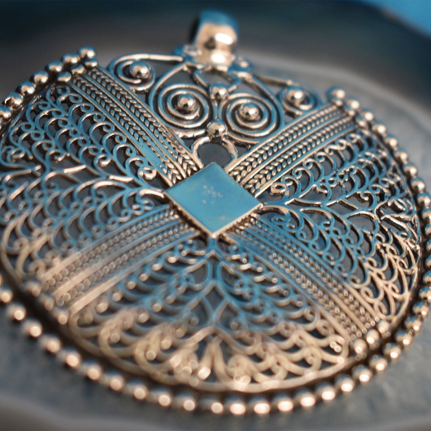 Ganesha Handicrafts Sterling Silver Large Medallion Pendant (925), Pendant, Medallion Pendant, Large Medallion Pendant, Sterling Silver Pendant, Large Medallion Pendant, Silver Medallion Pendant