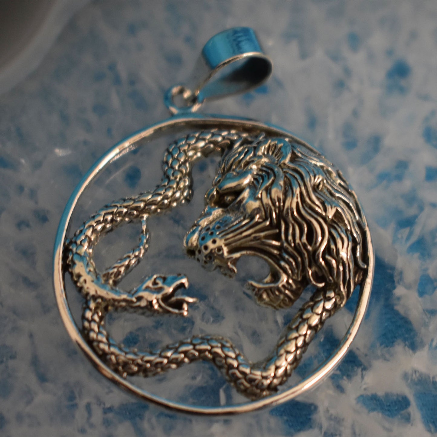Ganesha Handicrafts Sterling Silver Lion v Snake Pendant (925), Snake Pendant, Silver Lion, Sterling Silver Lion, Pendant, Lion V Sneke Pendant, Silver Snake Pendant
