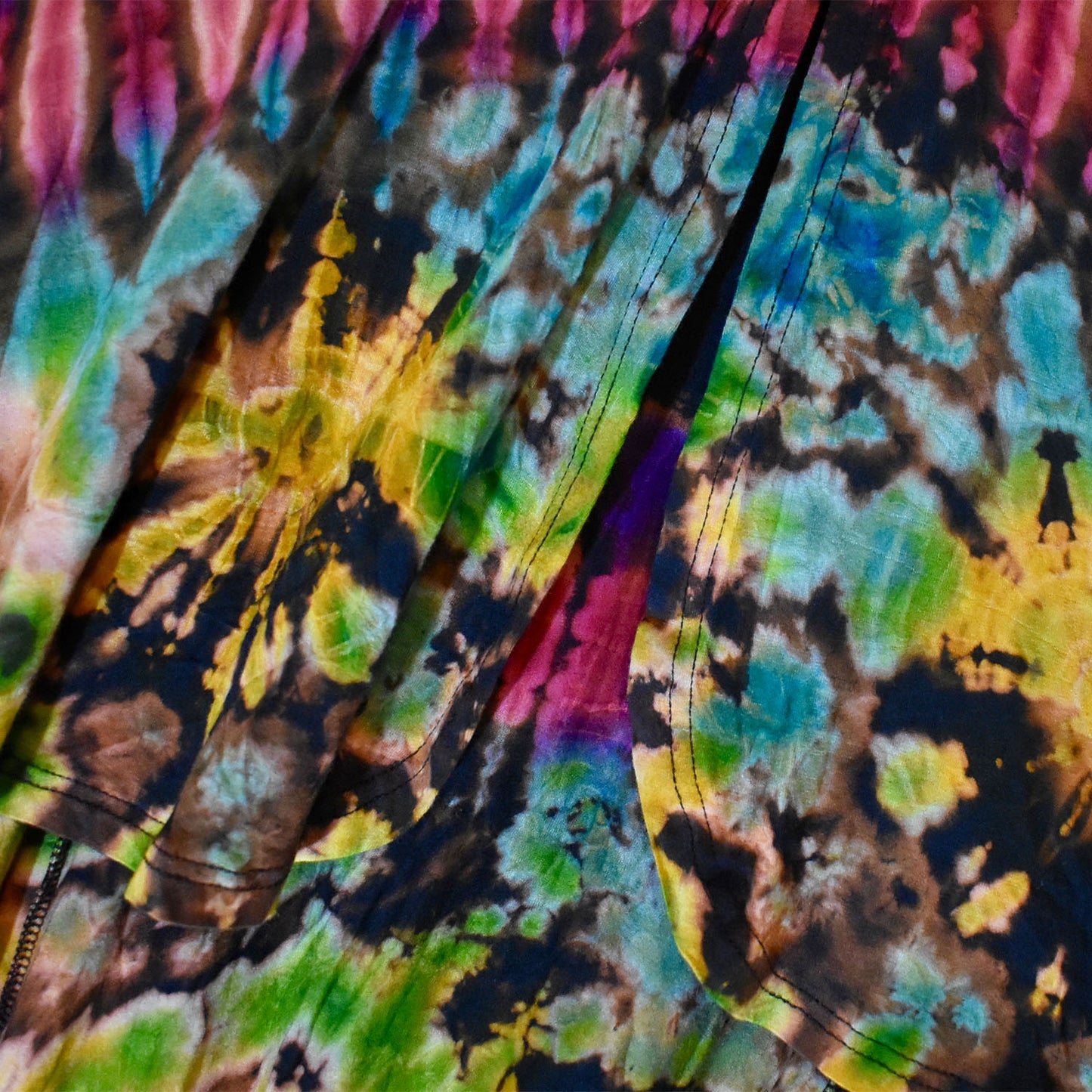 Ganesha Handicrafts Tie Dye Buttoned Cardigan, Cardigan, Buttoned Cardigan, Dye Buttoned, Tie Cardigan, Balck Cardigan, Multicoloured Cardigan